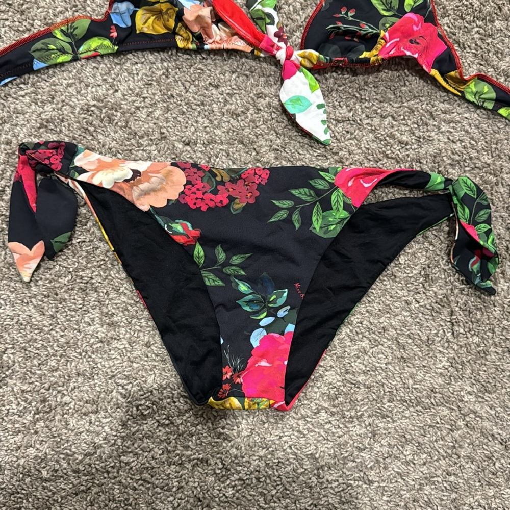 Miss Bikini set - Picture 3 of 5